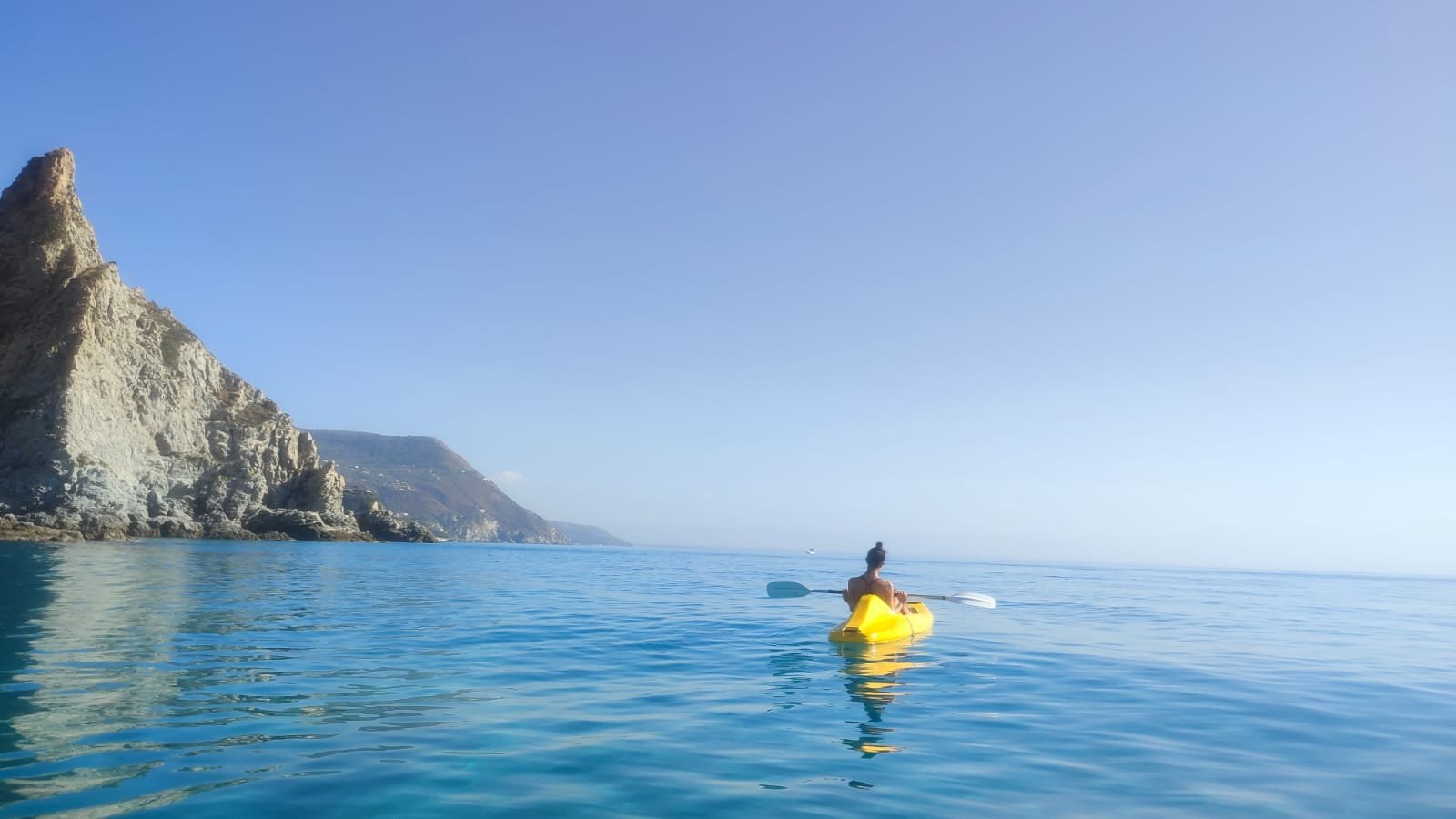 Appartamento Bilocale 2 posti con cucina e vista mare. Spiaggia privata. Sunset Yoga.