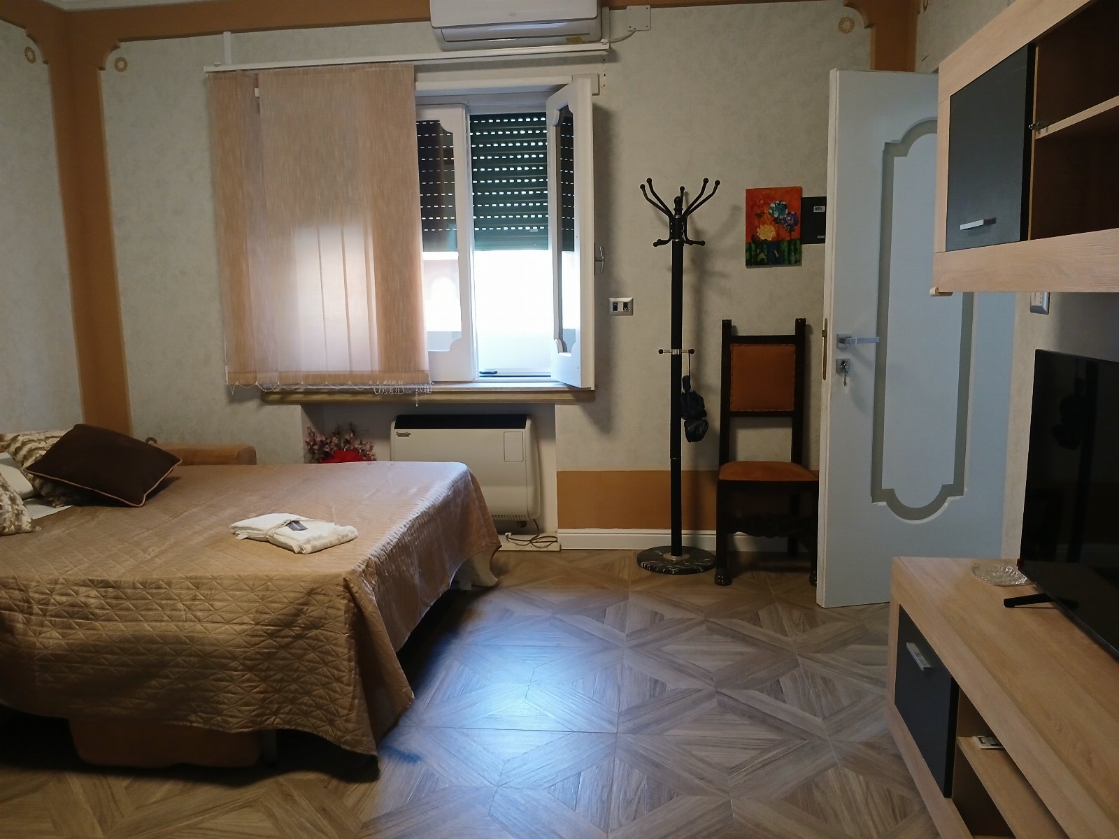 Mini apartamento ed stanza in montagna vicino mare