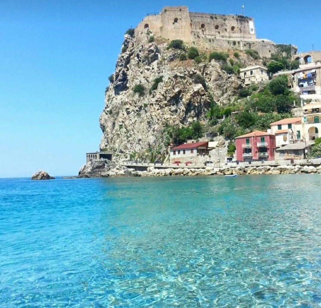 Bilocale 30 m. dalla spiaggia di Scilla