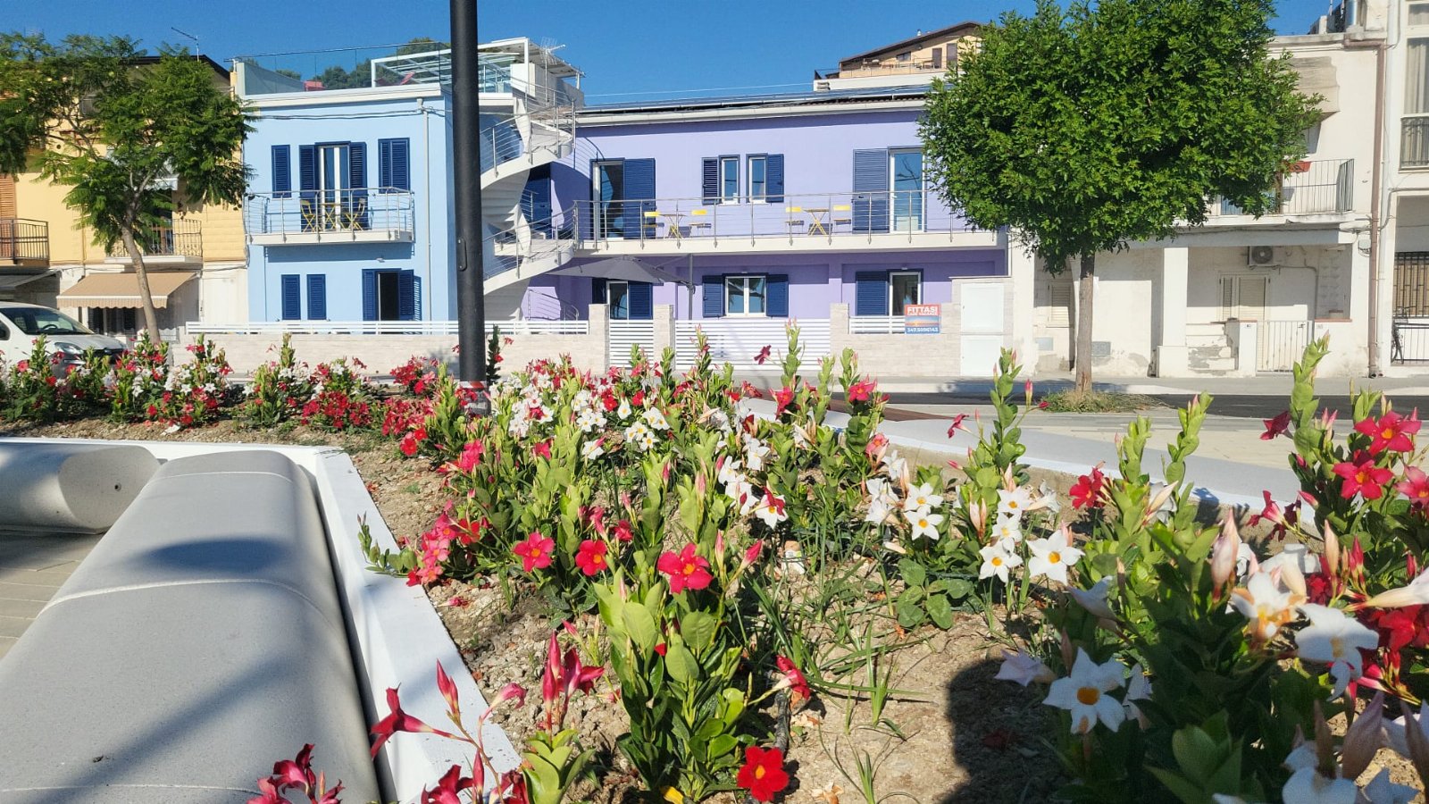 FRONTE MARE ECOSOSTENIBILE