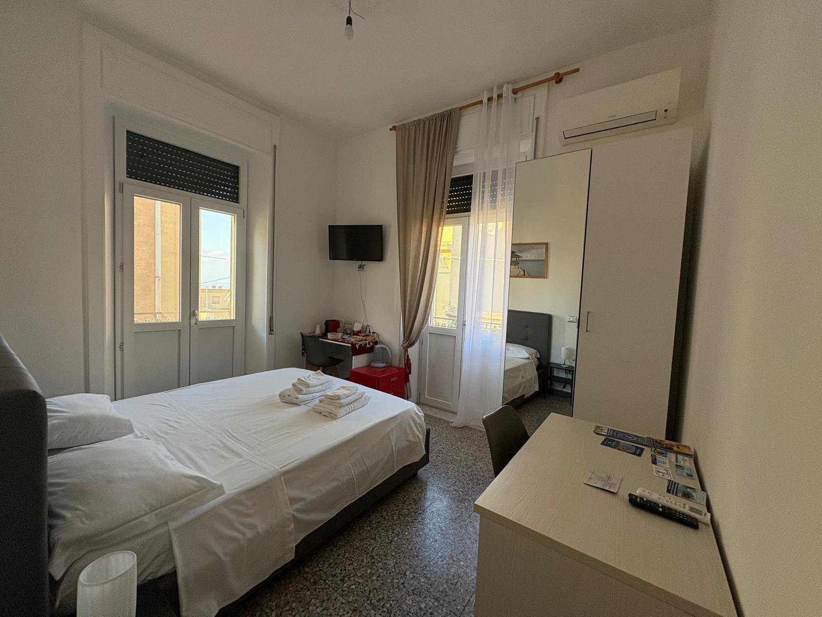 Elegante Stanza nel centro di Scilla