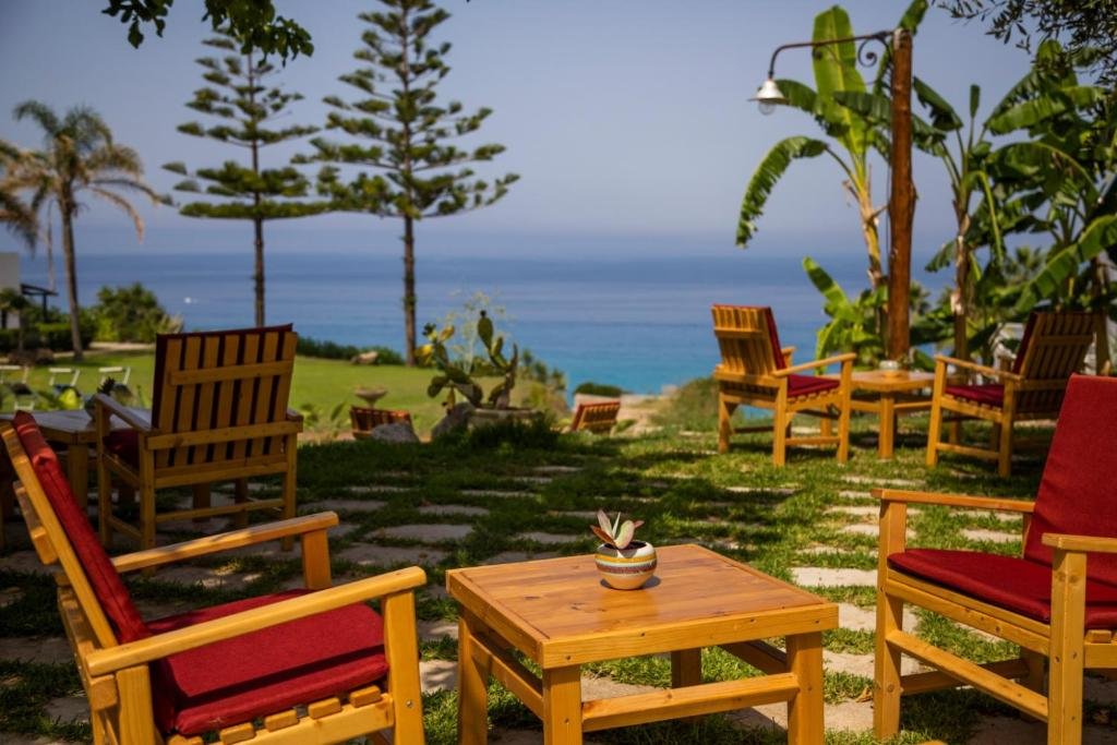 Appartamento Bilocale 2 posti con cucina e vista mare. Spiaggia privata. Sunset Yoga.