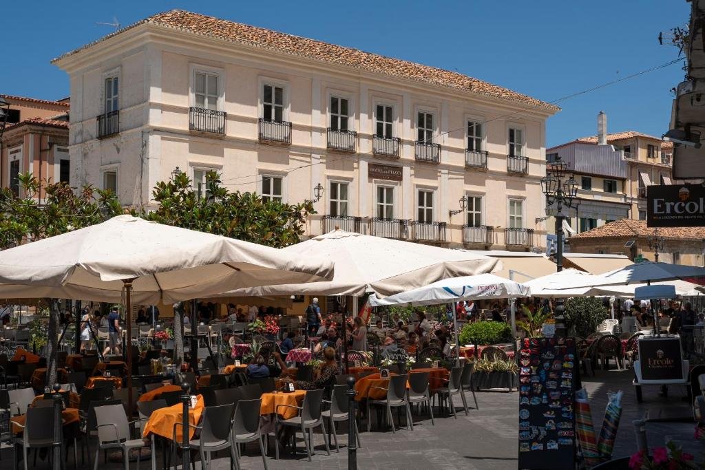 Hotel della Piazza