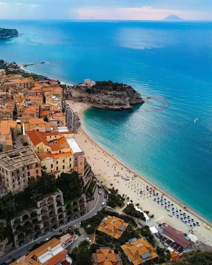 Tropea Travel's house