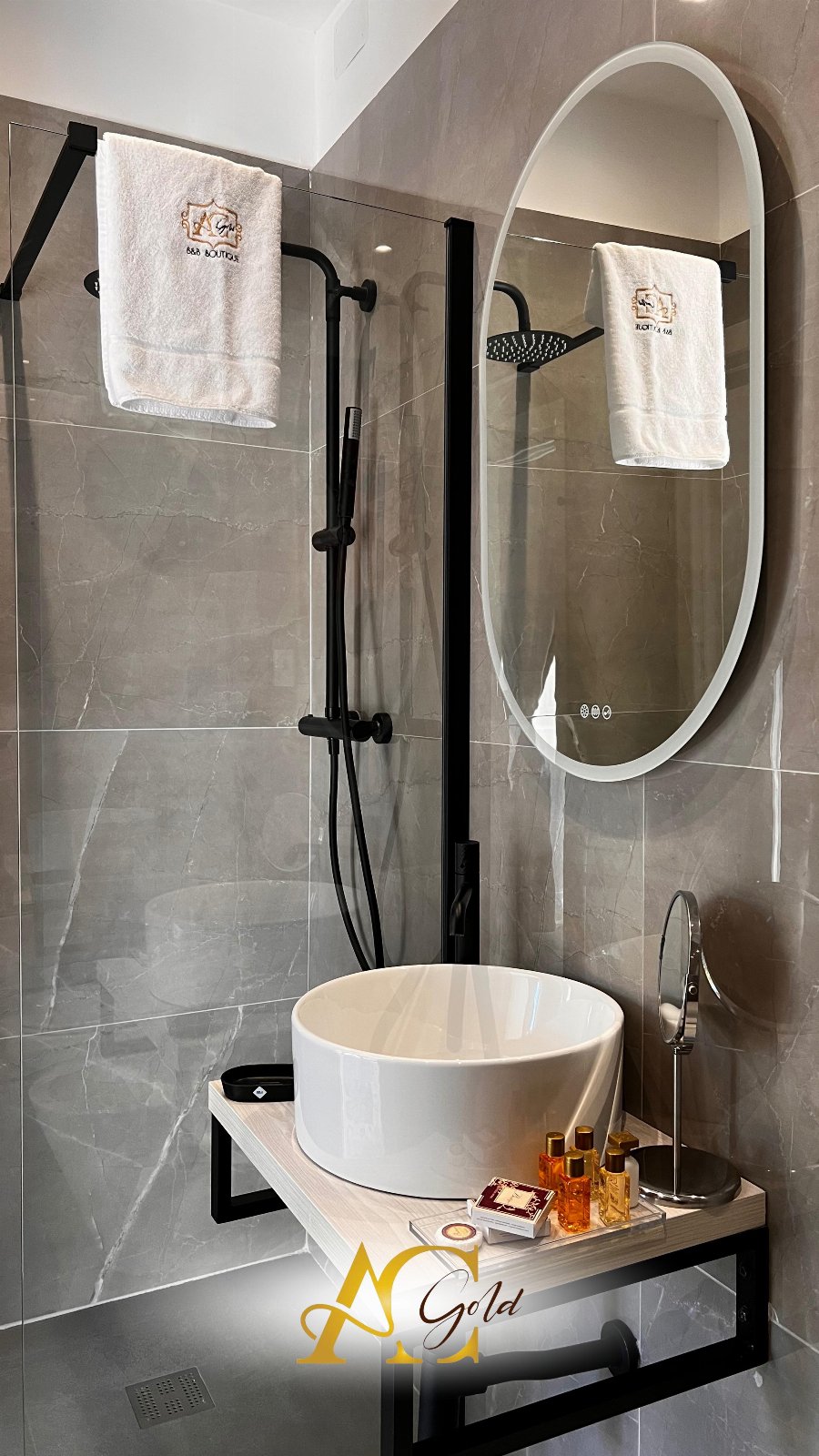 AC GOLD B&B BOUTIQUE ROOMS & SUITE