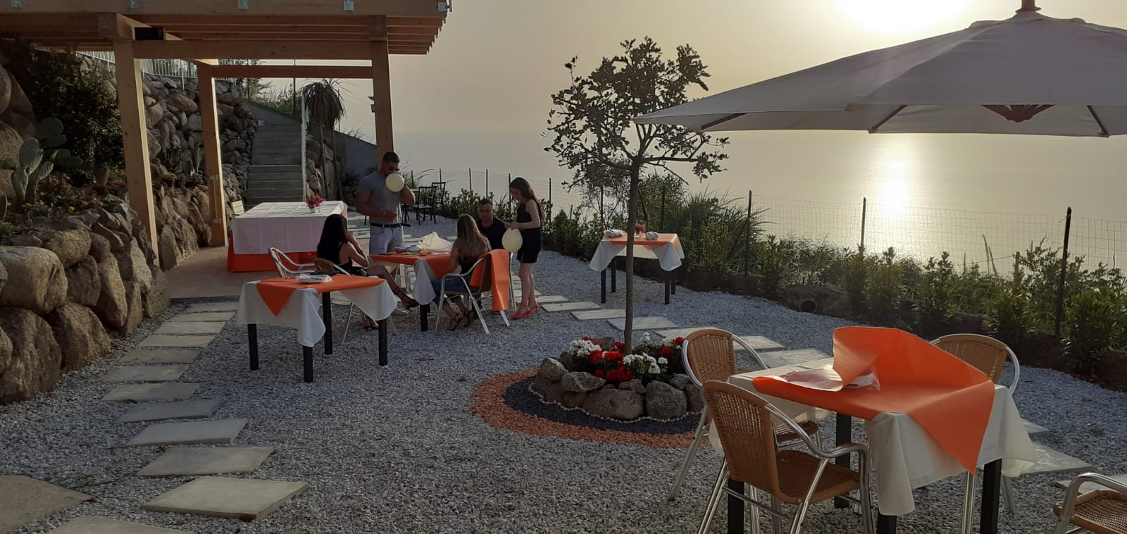 APPARTAMENTO CON GIARDINO PANORAMA MARE MOZZAFIATO