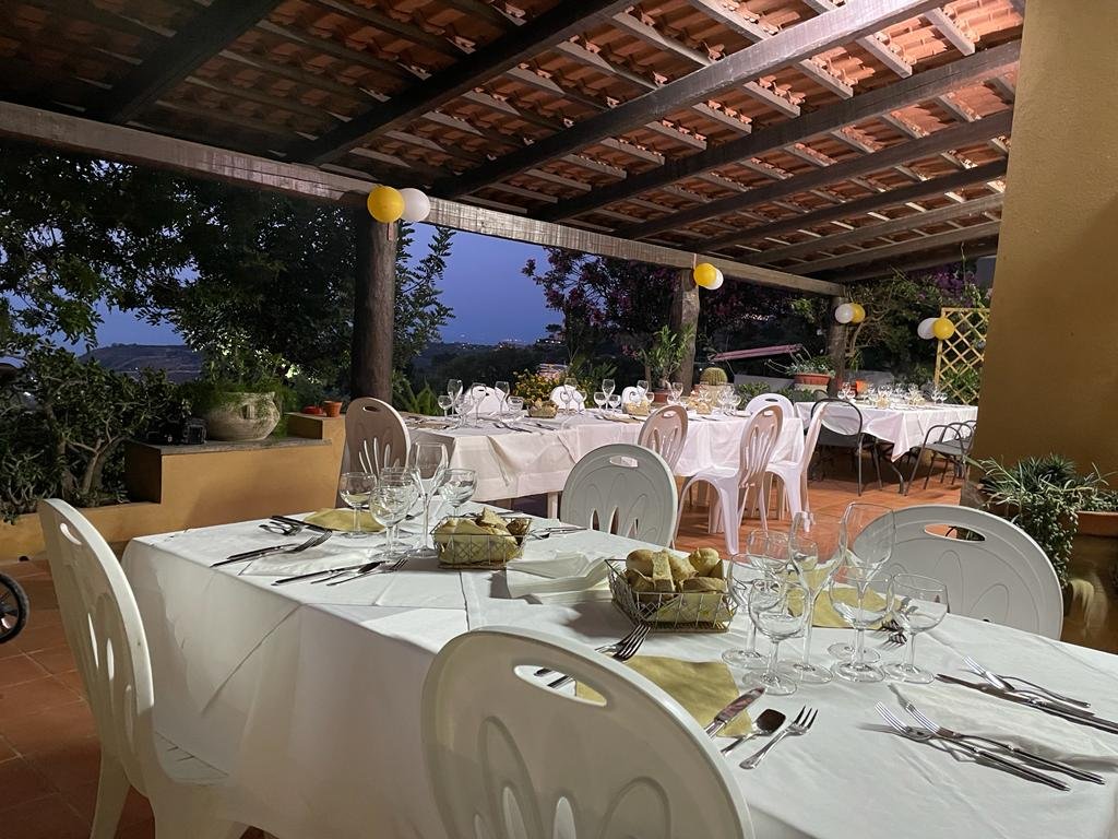 APPARTAMENTO CON GIARDINO PANORAMA MARE MOZZAFIATO