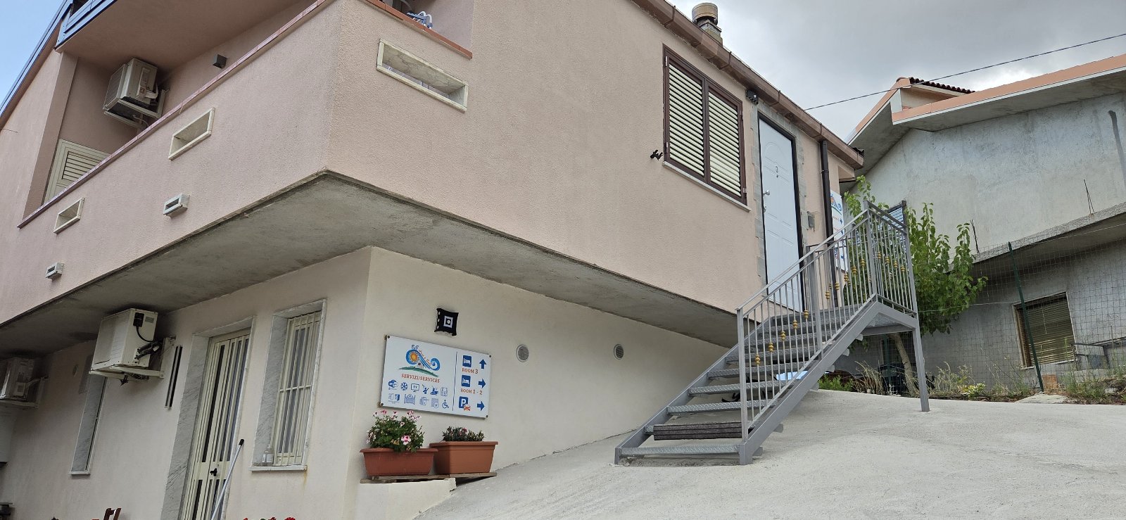 B&B dieci minuti dal mare bandiera blu in collina il mare quando vuoi la pace quando ne hai bisogno