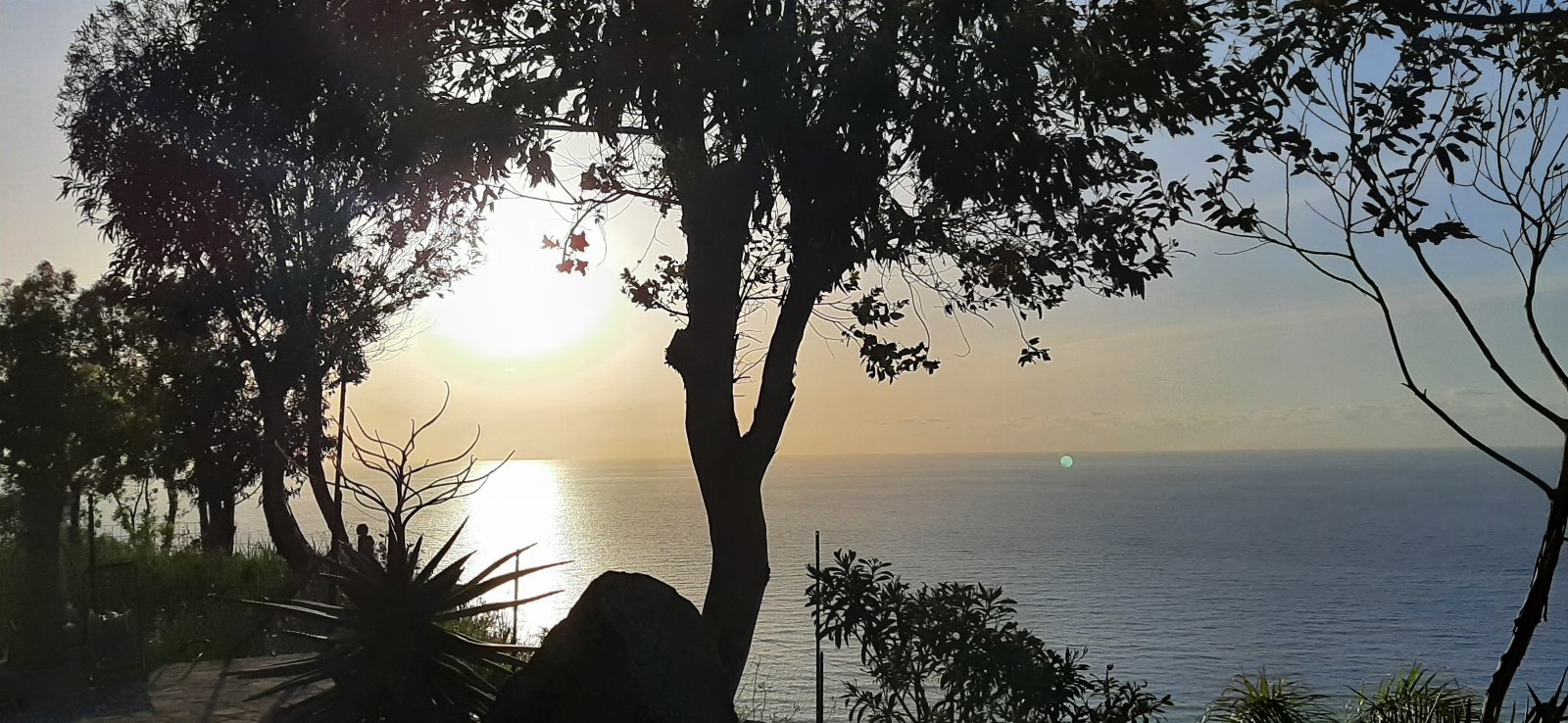 APPARTAMENTO CON GIARDINO PANORAMA MARE MOZZAFIATO