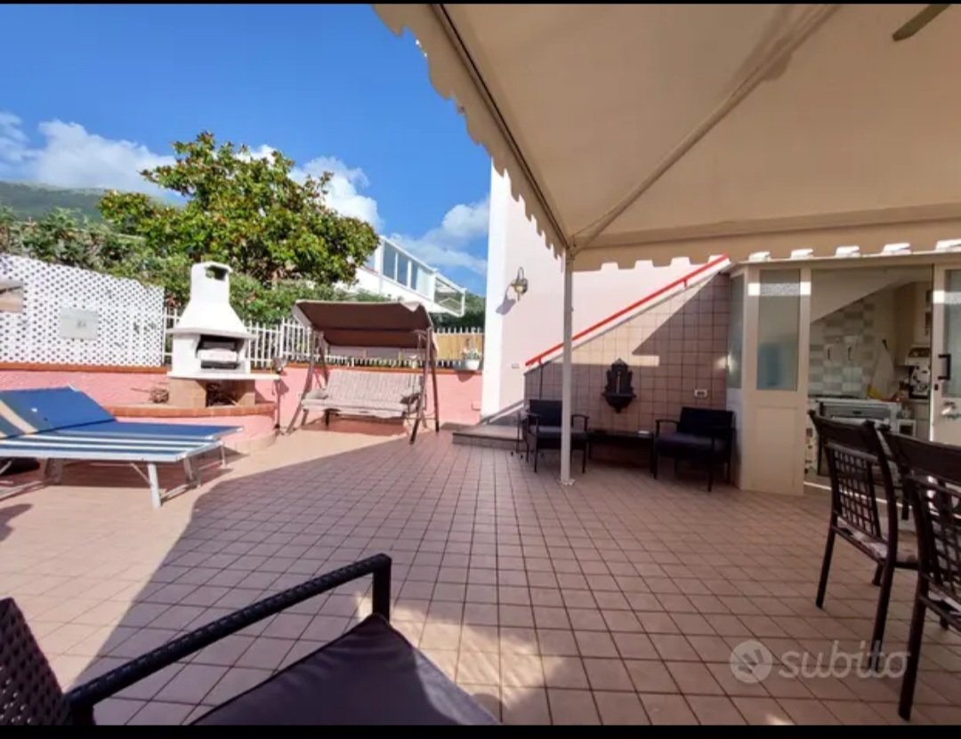 TERRAZZA PARADISO Holiday Home