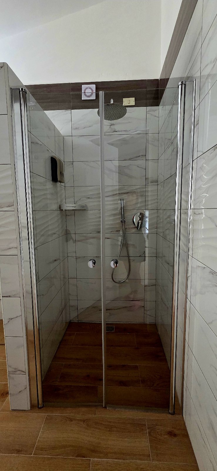 B&B dieci minuti dal mare bandiera blu in collina il mare quando vuoi la pace quando ne hai bisogno