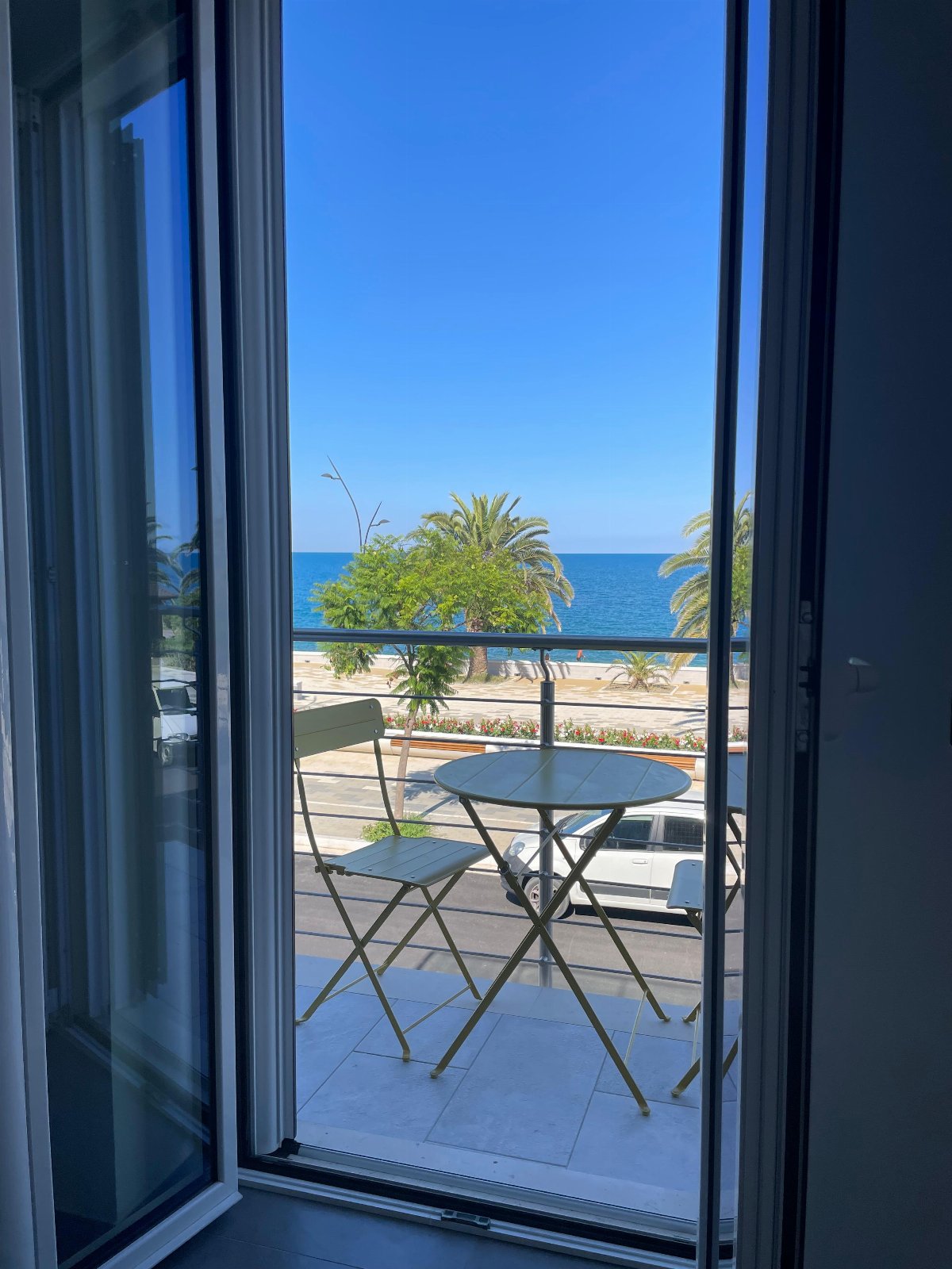 FRONTE MARE ECOSOSTENIBILE