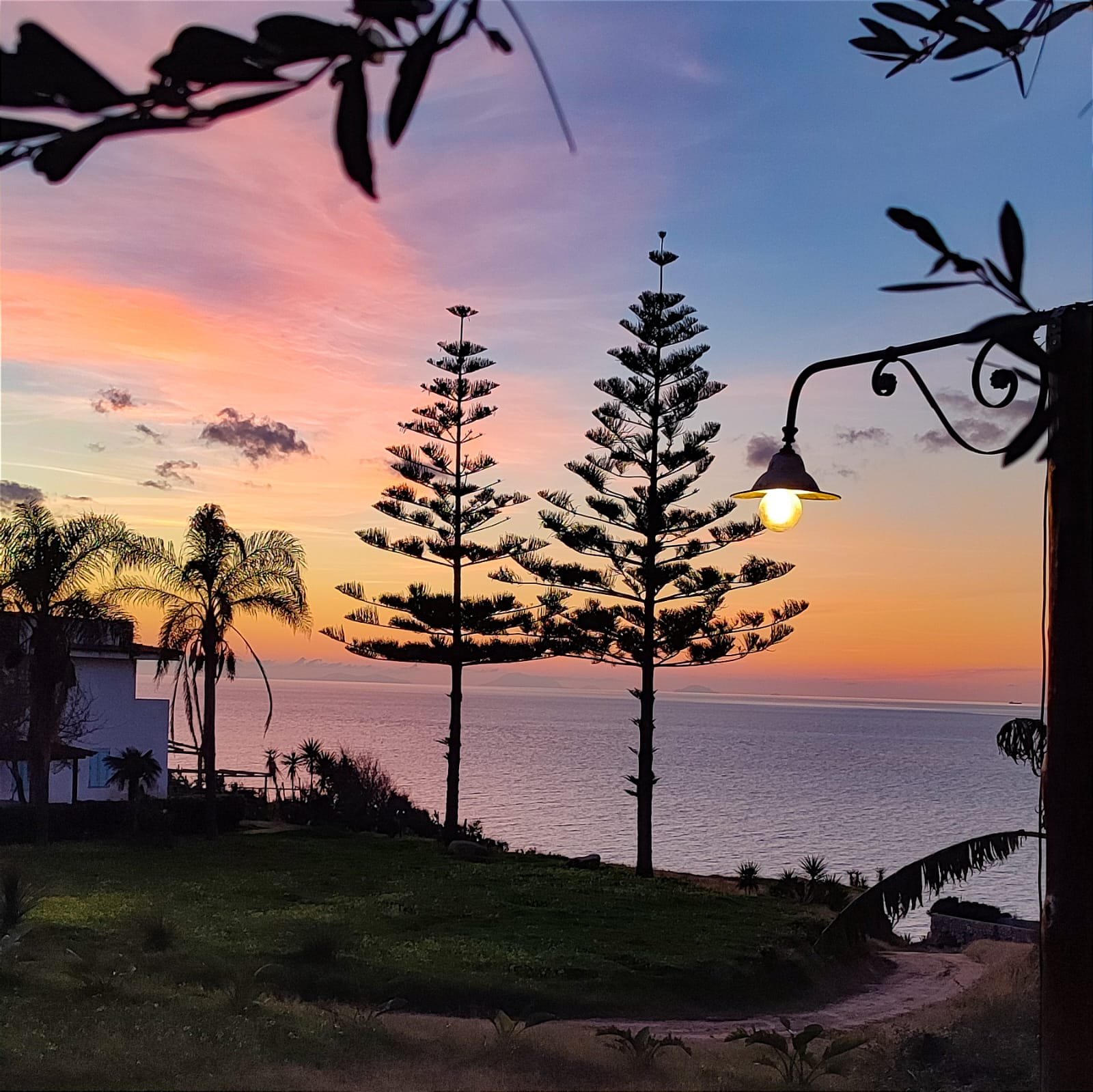 Appartamento Bilocale 2 posti con cucina e vista mare. Spiaggia privata. Sunset Yoga.