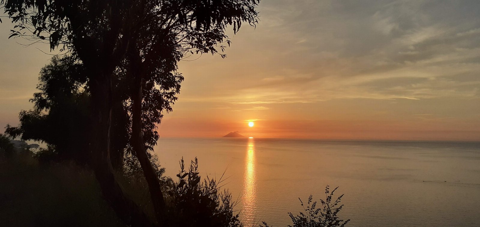 APPARTAMENTO CON GIARDINO PANORAMA MARE MOZZAFIATO