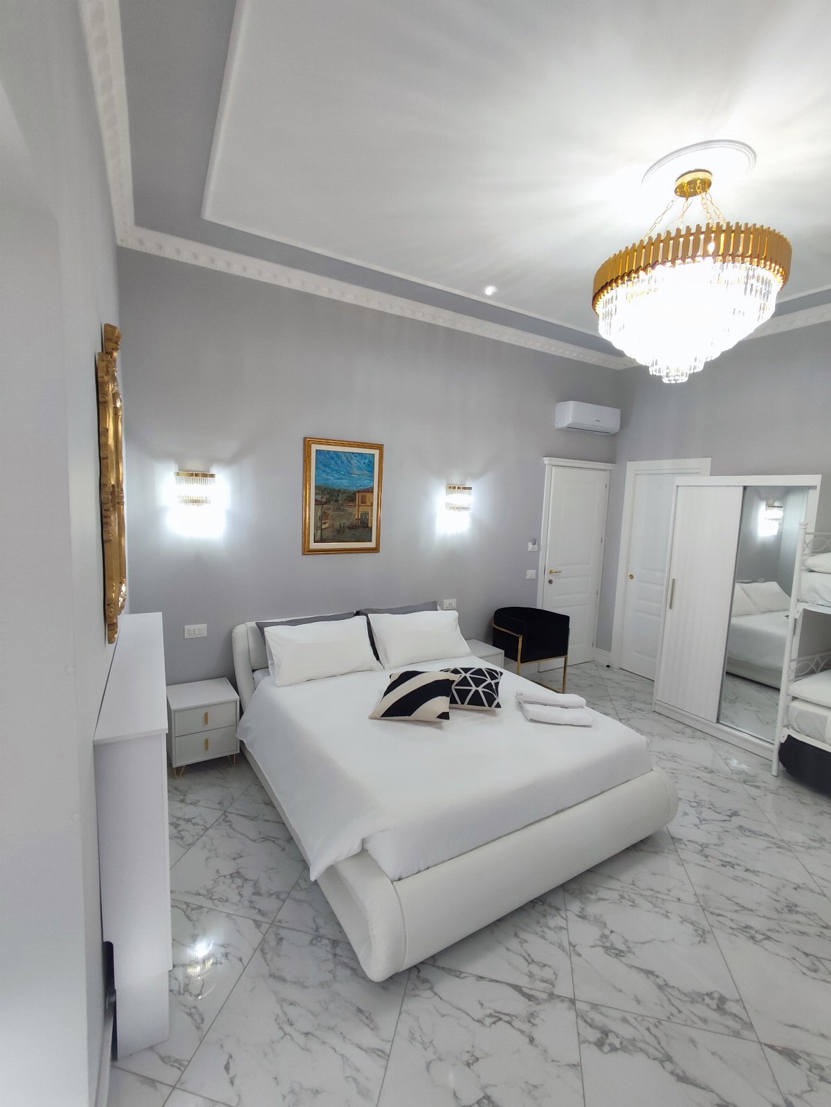 Scopri con noi il piano nobile della piana