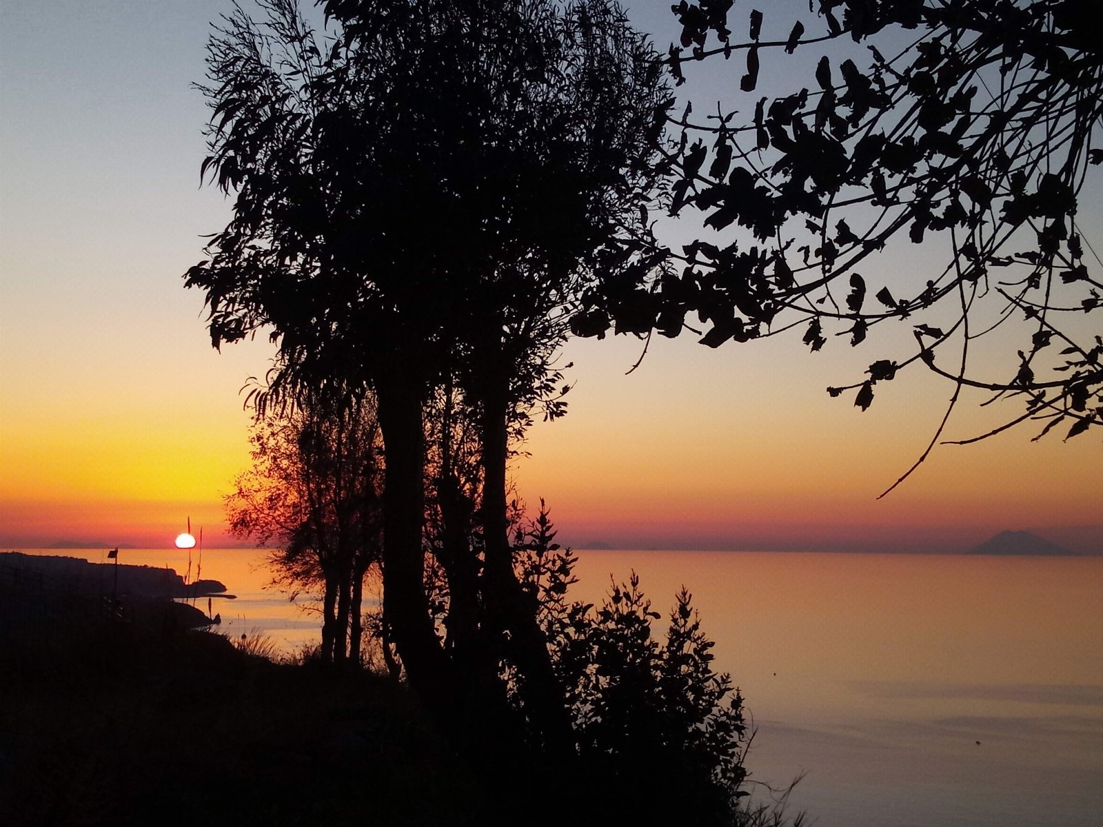 APPARTAMENTO CON GIARDINO PANORAMA MARE MOZZAFIATO