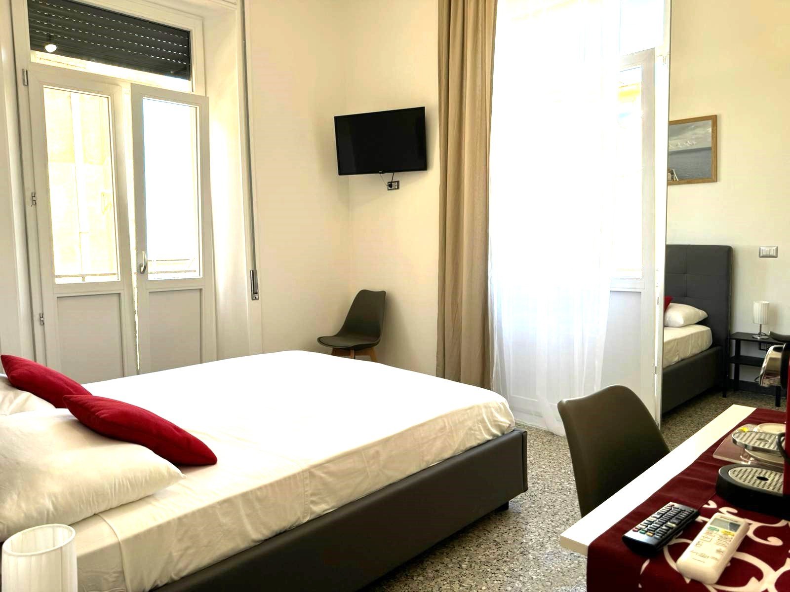 Elegante Stanza nel centro di Scilla