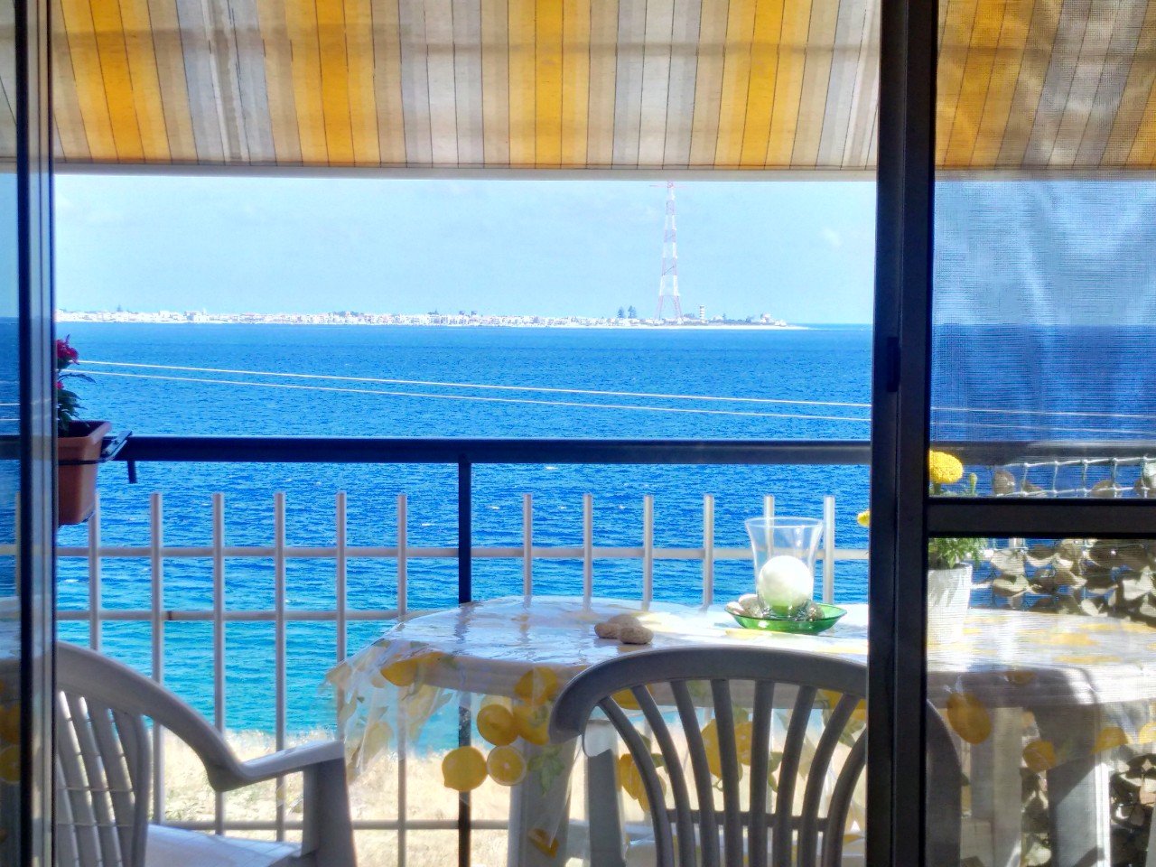 Panoramicissimo appartamento sullo Stretto