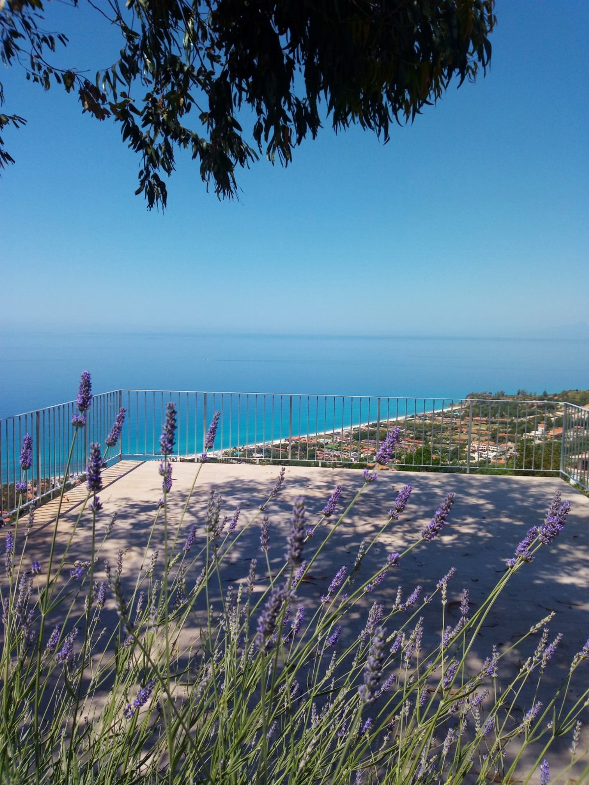 APPARTAMENTO CON GIARDINO PANORAMA MARE MOZZAFIATO