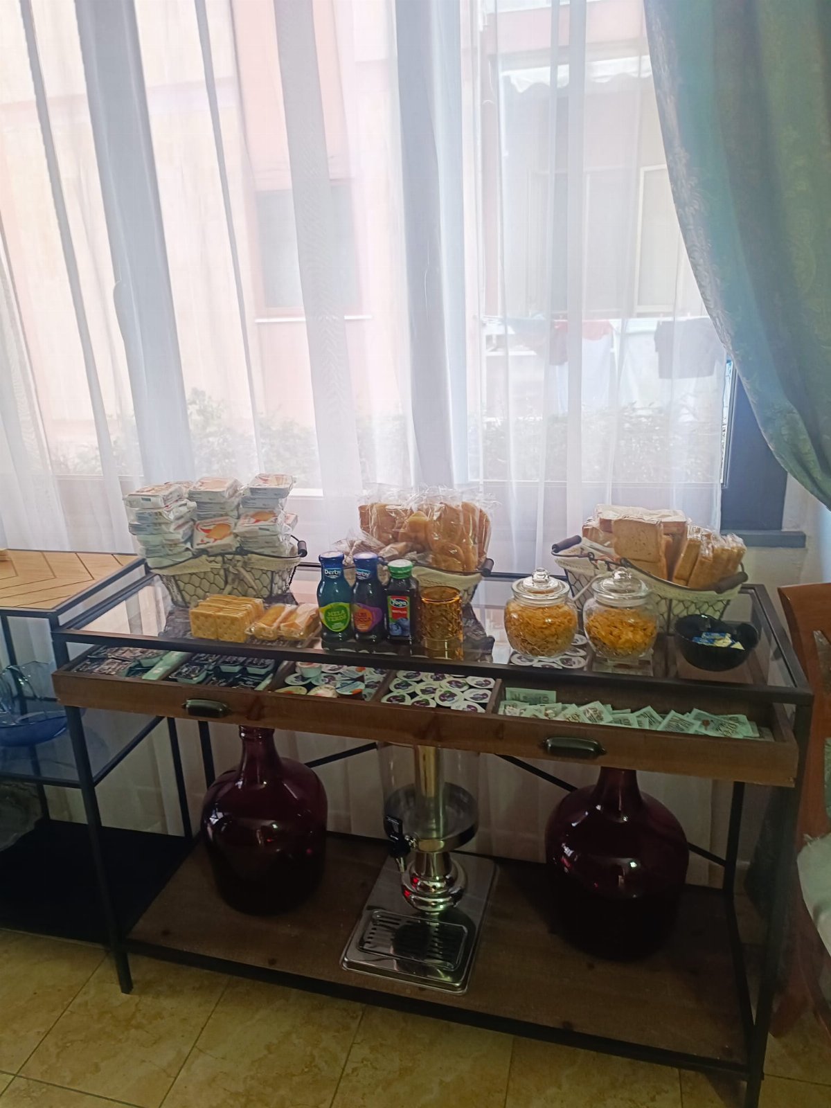 hotel nel centro storico con giardino