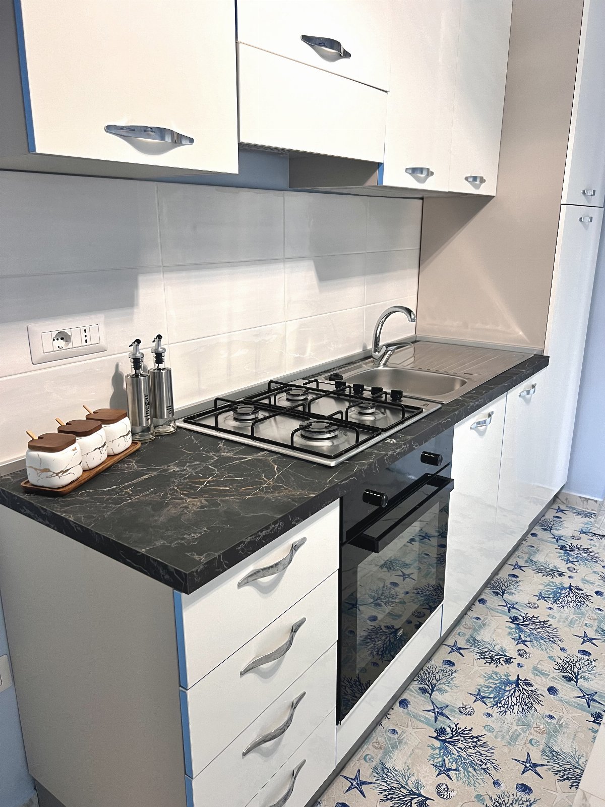Restyling Apartments Center Tropea