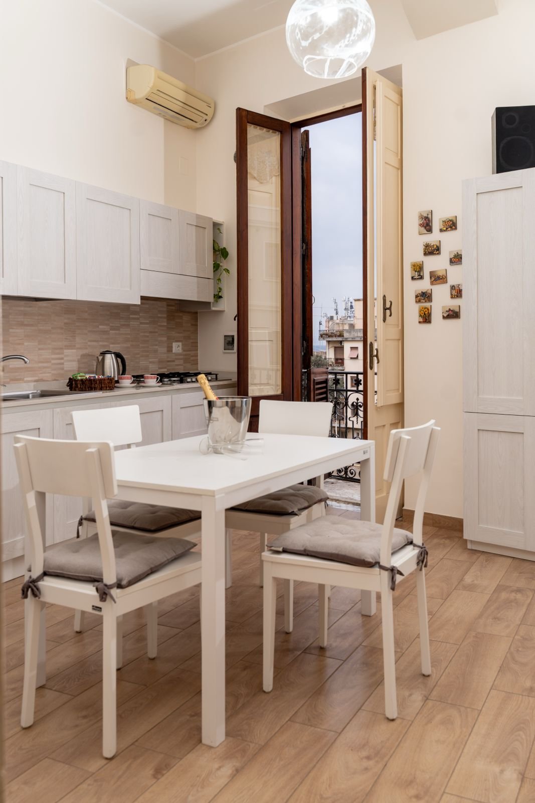 Casa vacanza in centro e vicino agli imbarchi