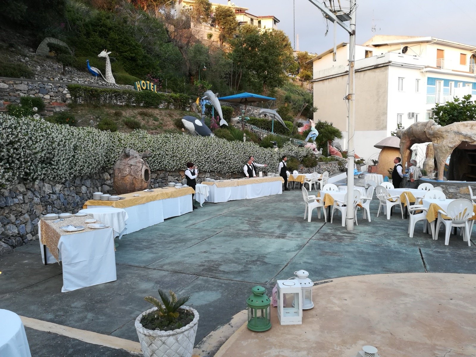 HOTEL-RESTAURANT- CETRARO