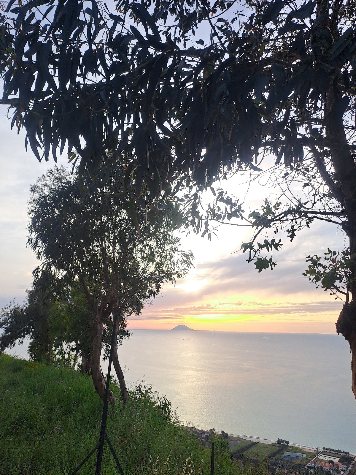 APPARTAMENTO CON GIARDINO PANORAMA MARE MOZZAFIATO