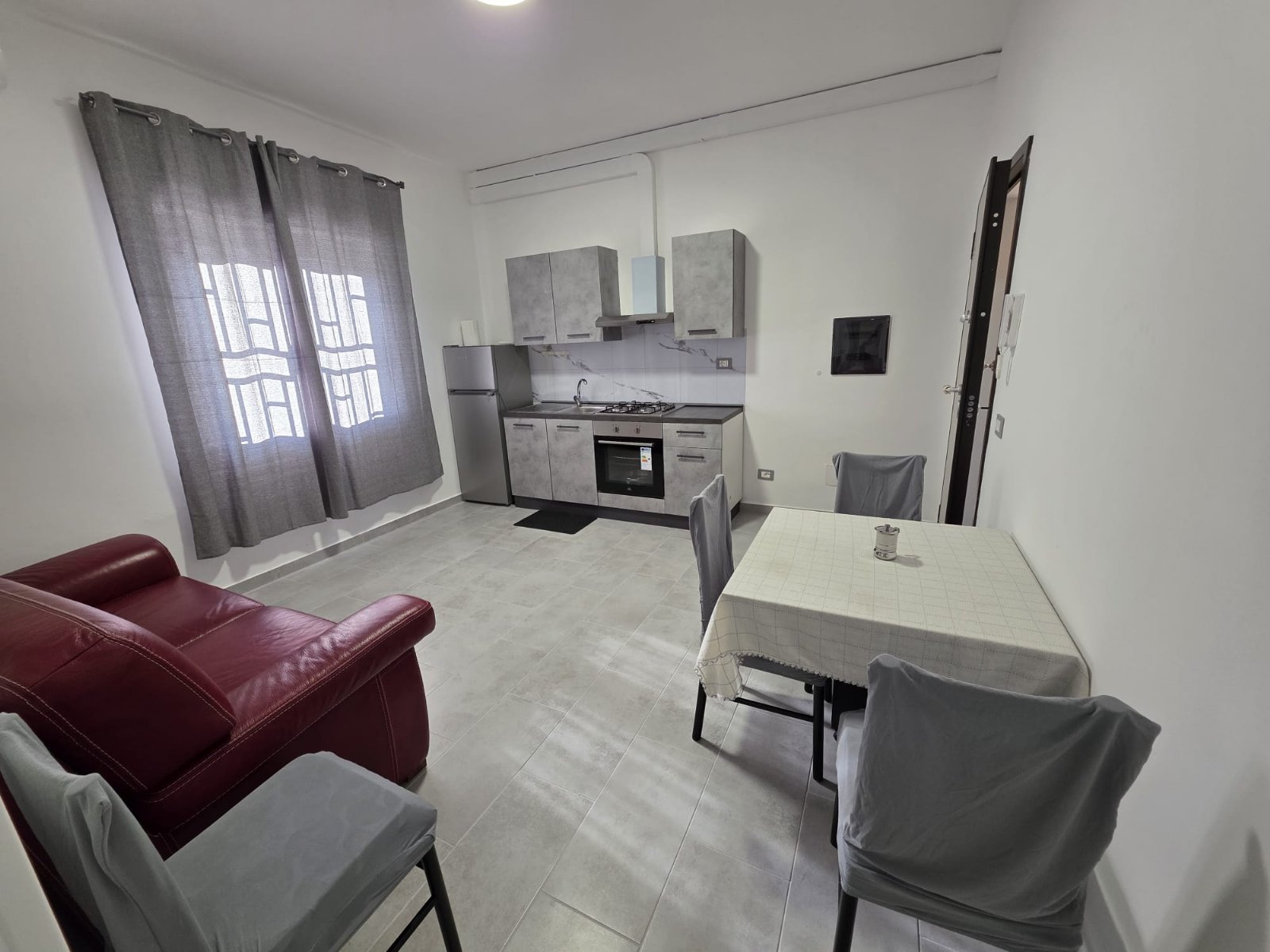 Bilocale sul lungomare di Crotone a 2 minuti dal mare