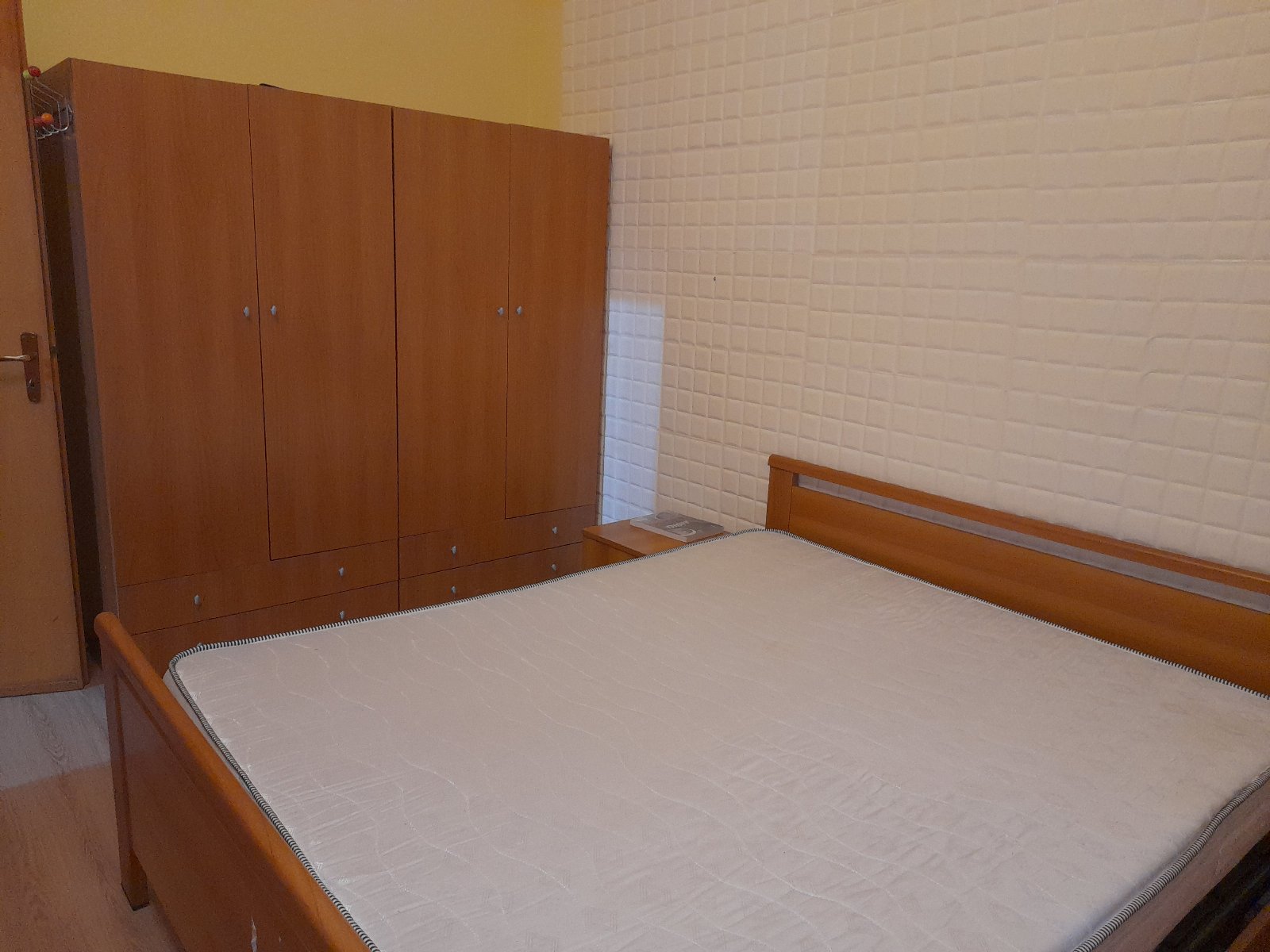 Villa a schiera al pianterreno con guard